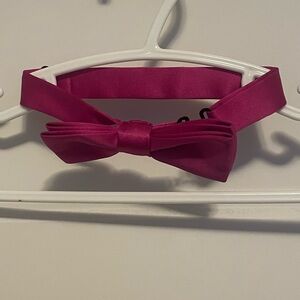 EUC Pink Child Satin Bow Tie for baby to toddler size.